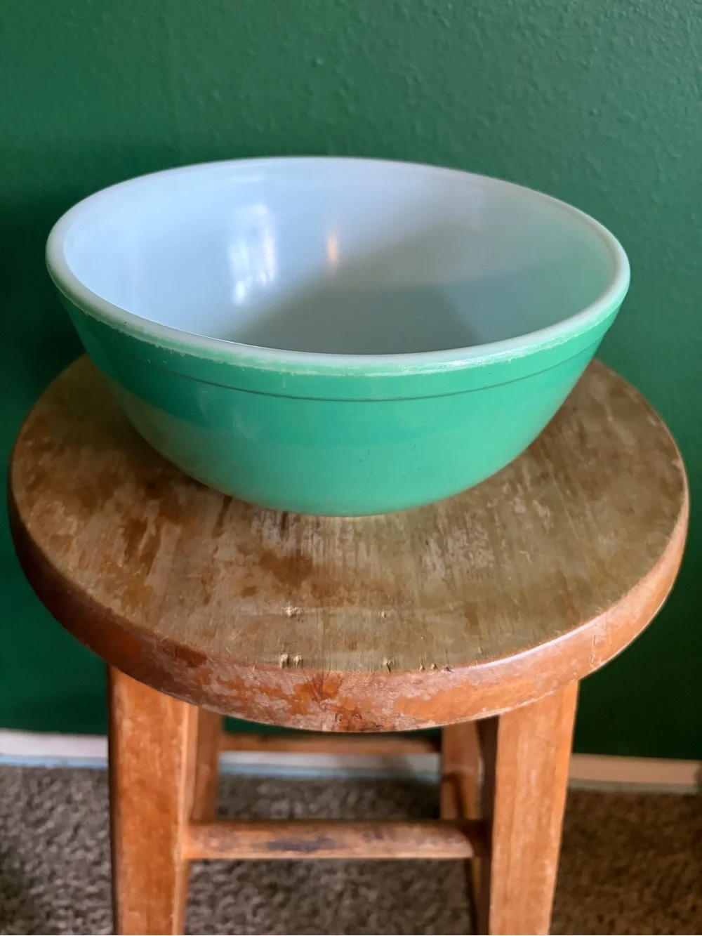 Vintage Pyrex 403 Nesting Bowl in Primary Green